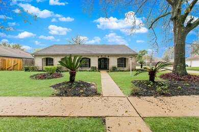 6943 Northleaf Dr, Houston, TX 77086 - photo 2