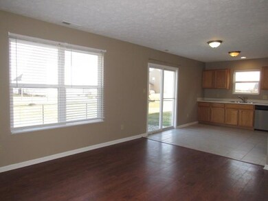 3149 Monterey Dr, Whiteland, IN 46184 - photo 4