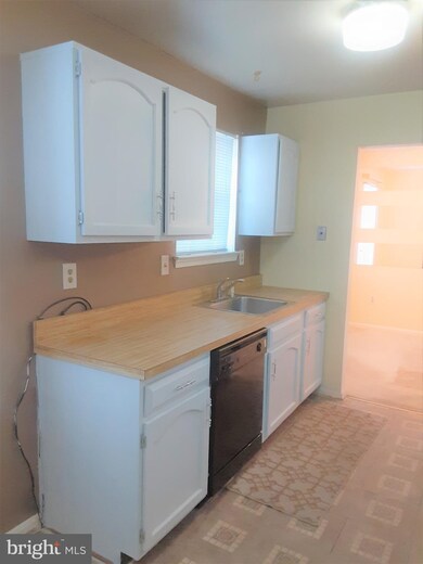 503 Nalley Rd, Hyattsville, MD 20785 - photo 5