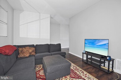 10725 West Dr unit 101, Fairfax, VA 22030 - photo 6