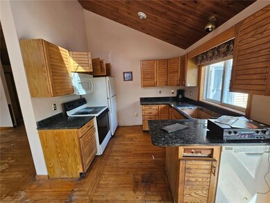 191 W Wrentham Rd, Cumberland, RI 02864 - photo 6