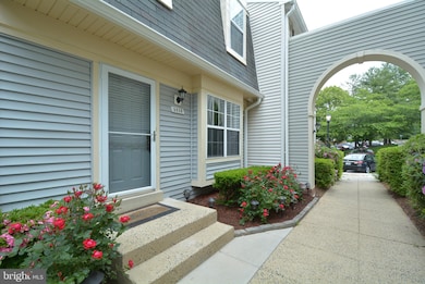 5838 Bridgetown Ct unit 31, Burke, VA 22015 - photo 2