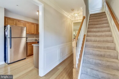 45504 Whistling Terrace unit 104, Sterling, VA 20166 - photo 4