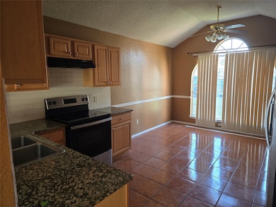 5537 Four Winds Dr, Arlington, TX 76018 - photo 2