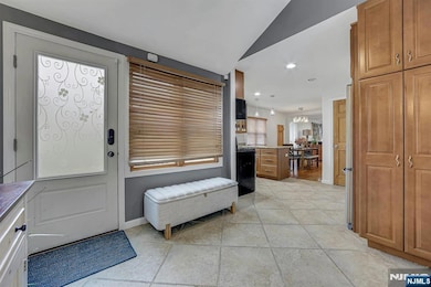 30 Gantner Ave, Elmwood Park, NJ 07407 - photo 5