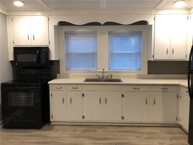 361 Snead Rd, Walhalla, SC 29691 - photo 4