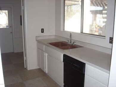 Kitchen:storage area