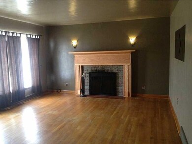 Family Room.