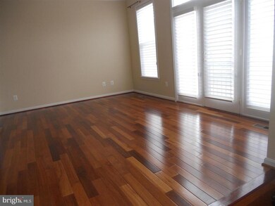 22010 Avonworth Square, Broadlands, VA 20148 - photo 4