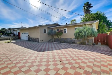 2574 Crestline Dr, Lemon Grove, CA 91945 - photo 2