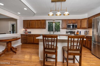 2450 York Seat Rd, Schenectady, NY 12309 - photo 7