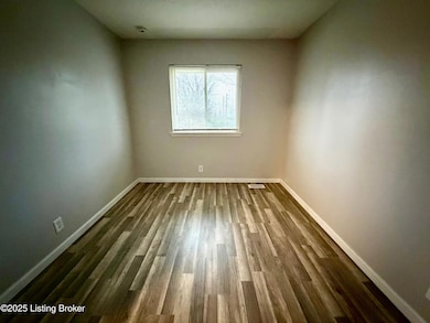 6602 Vandre Ave, Louisville, KY 40228 - photo 7