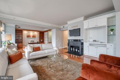 717 S President St unit 304, Baltimore, MD 21202 - photo 5