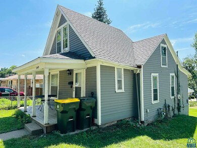 2419 S Cedar St, Sioux City, IA 51106 - photo 3