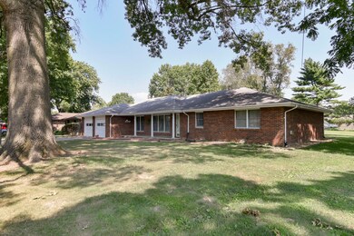 105 W Park, Nixa, MO 65714 - photo 2