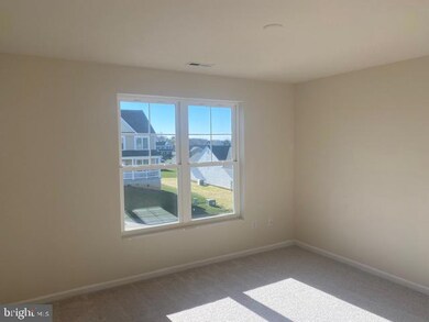 17810 Stripes Dr, Hagerstown, MD 21740 - photo 7