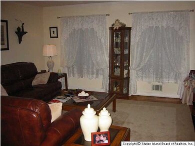 72 Justin Ave, Staten Island, NY 10306 - photo 4