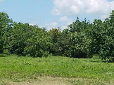 800A Kost Rd, Alvin, TX 77511 - photo 2