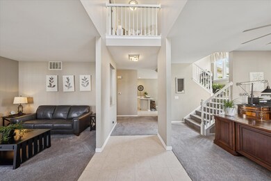 208 Belle Vue Ct unit A, Sugar Grove, IL 60554 - photo 2