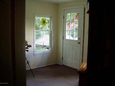 265 Wieboldt Rd, Cresco, PA 18326 - photo 6