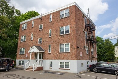 34 Clark St unit 11, Arlington, MA 02476 - photo 6