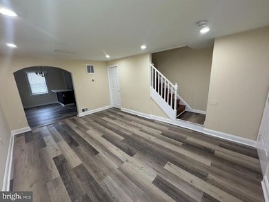 7445 Edsworth Rd, Dundalk, MD 21222 - photo 4