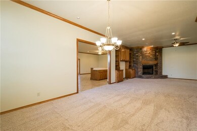 9215 Fendrych Dr, Oklahoma City, OK 73165 - photo 7