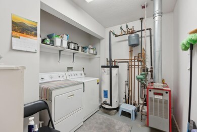 89 Cumberland Ln unit 8, Gorham, ME 04038 - photo 7