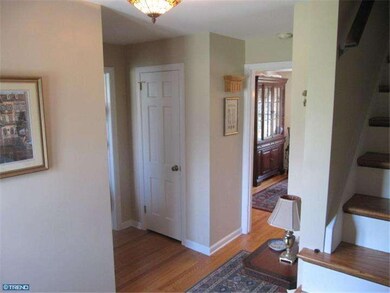 208 N Riding Dr, Moorestown, NJ 08057 - photo 7