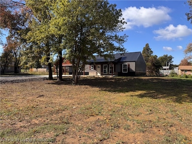 30644 Annabel Ave, Howe, OK 74940 - photo 3