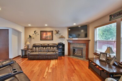 19826 207th Stct E, Orting, WA 98360 - photo 5