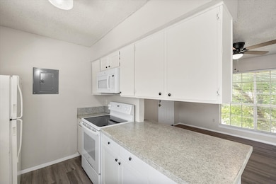 8000 Cambridge Cir unit B, Fort Worth, TX 76108 - photo 7