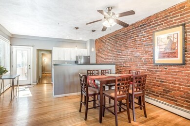 137 Sutherland Rd unit A, Brighton, MA 02135 - photo 3