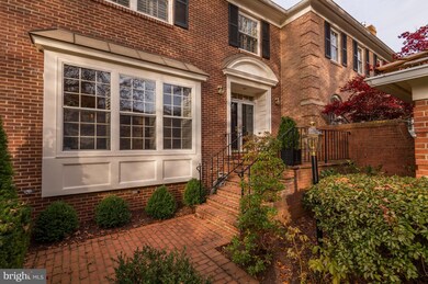 9475 Turnberry Dr, Potomac, MD 20854 - photo 2