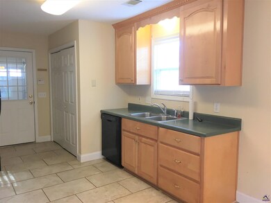 101 Reese Dr, Warner Robins, GA 31088 - photo 5