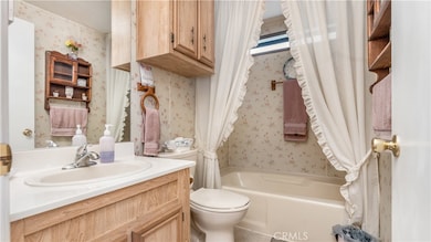 1536 S State St unit 233, Hemet, CA 92543 - photo 7