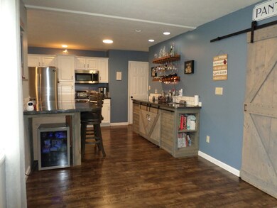 525 Strathmore Ave, Erie, PA 16505 - photo 4