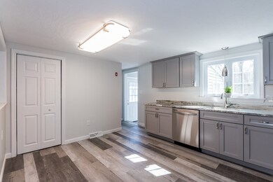 62 Edgehill Rd, Taunton, MA 02780 - photo 5