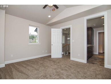 Bedroom, Primary