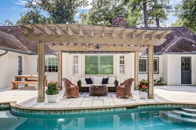 12106 Cobblestone Dr, Houston, TX 77024 - photo 4