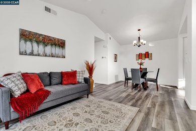 253 Florence Ct unit 253, Hercules, CA 94547 - photo 6