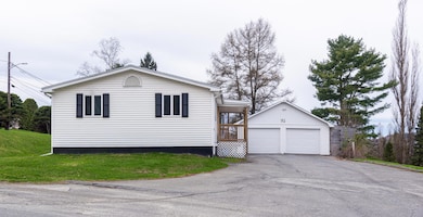 Beautiful, quiet corner lot