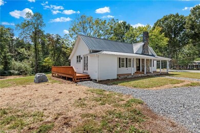 1332 Union Cross Church Rd, Yadkinville, NC 27055 - photo 6