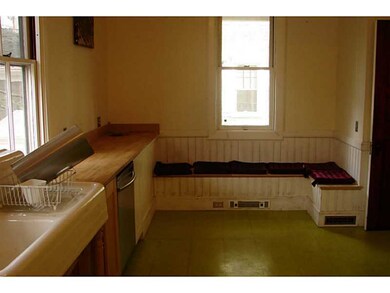 38 W Cushing St, Providence, RI 02906 - photo 6