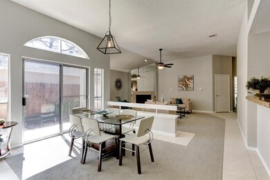 8522 Sparkling Springs Dr, Houston, TX 77095 - photo 4