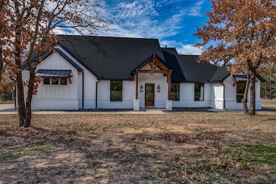 2021 Custom built home with Douglas fir beams and 