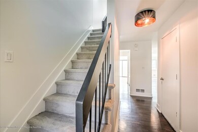 02-FOYER