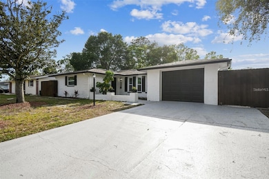 11211 Meadow Dr, Port Richey, FL 34668 - photo 4