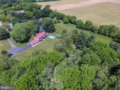 17466 Cindy Ln, Hagerstown, MD 21740 - photo 3