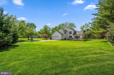 1405 Tullamore Ln, Phoenixville, PA 19460 - photo 2